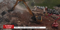 Demolice Franze Josefa je v plném proudu