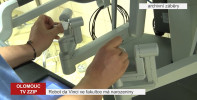 Robot da Vinci slaví narozeniny